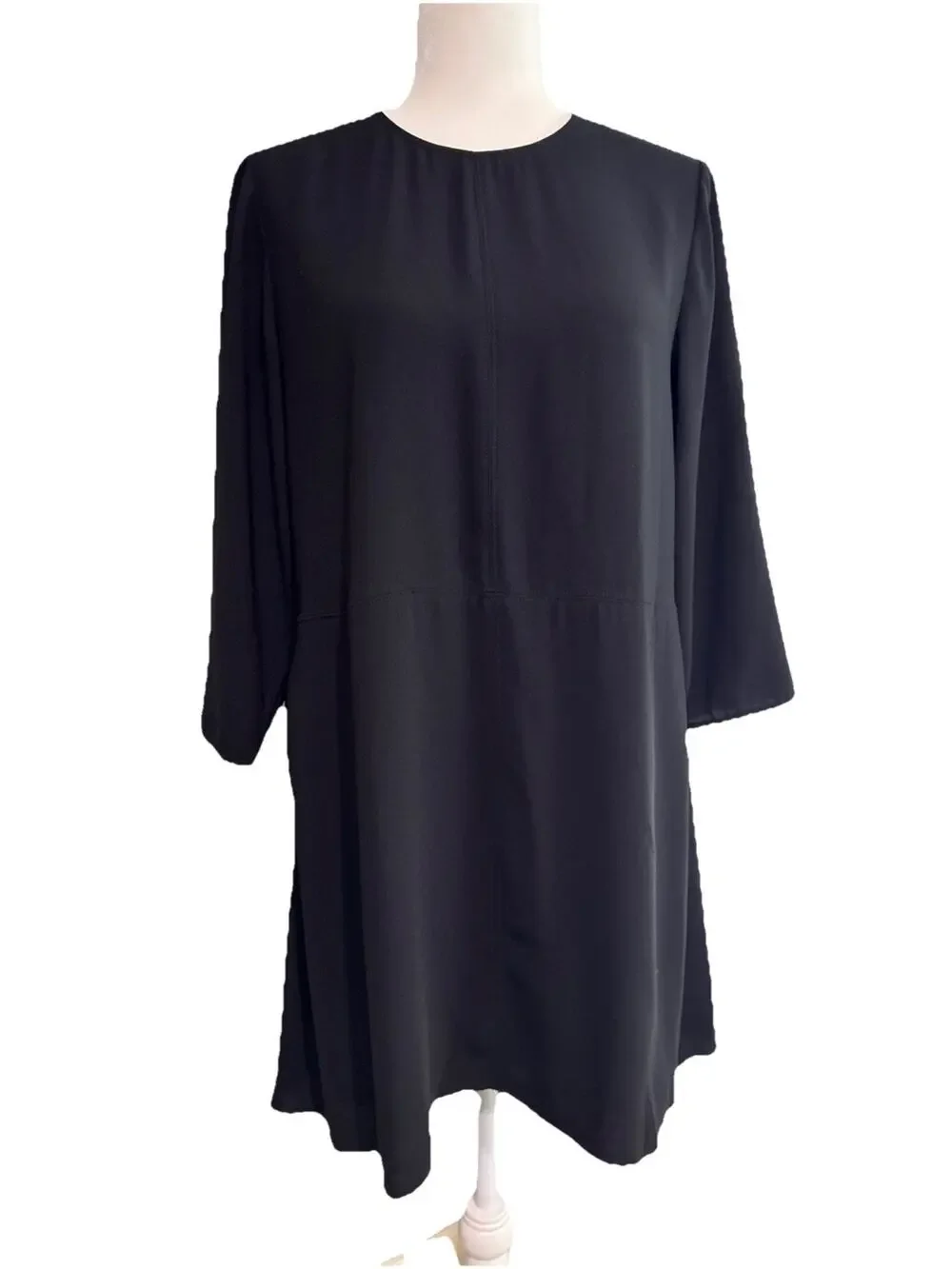 Wilfred Dress Womens M Black Crew Neck 3/4 Sleeve Pockets Lined Key Hole